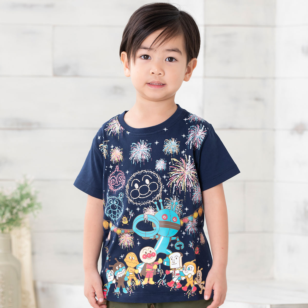 集合花火柄tシャツ アイテム アンパンマンキッズコレクション Anpanman Kids Collection それいけ アンパンマン の楽しい世界観と おしゃれなデザインを融合させた子供服ブランド